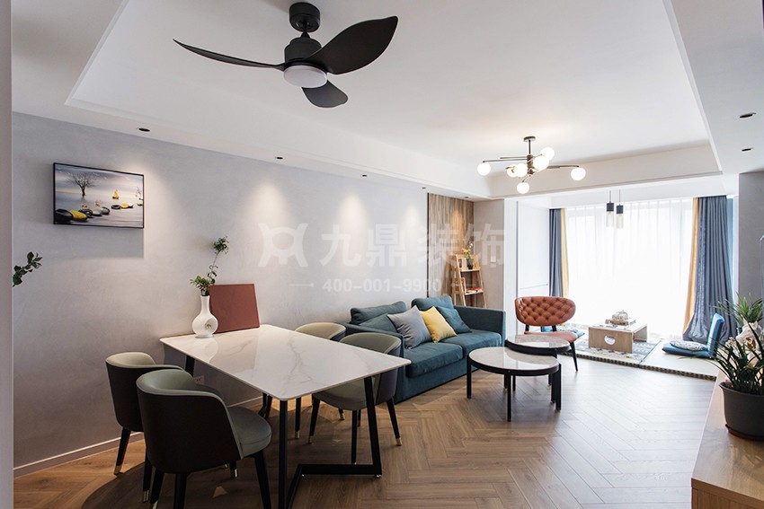 客廳裝修實景圖